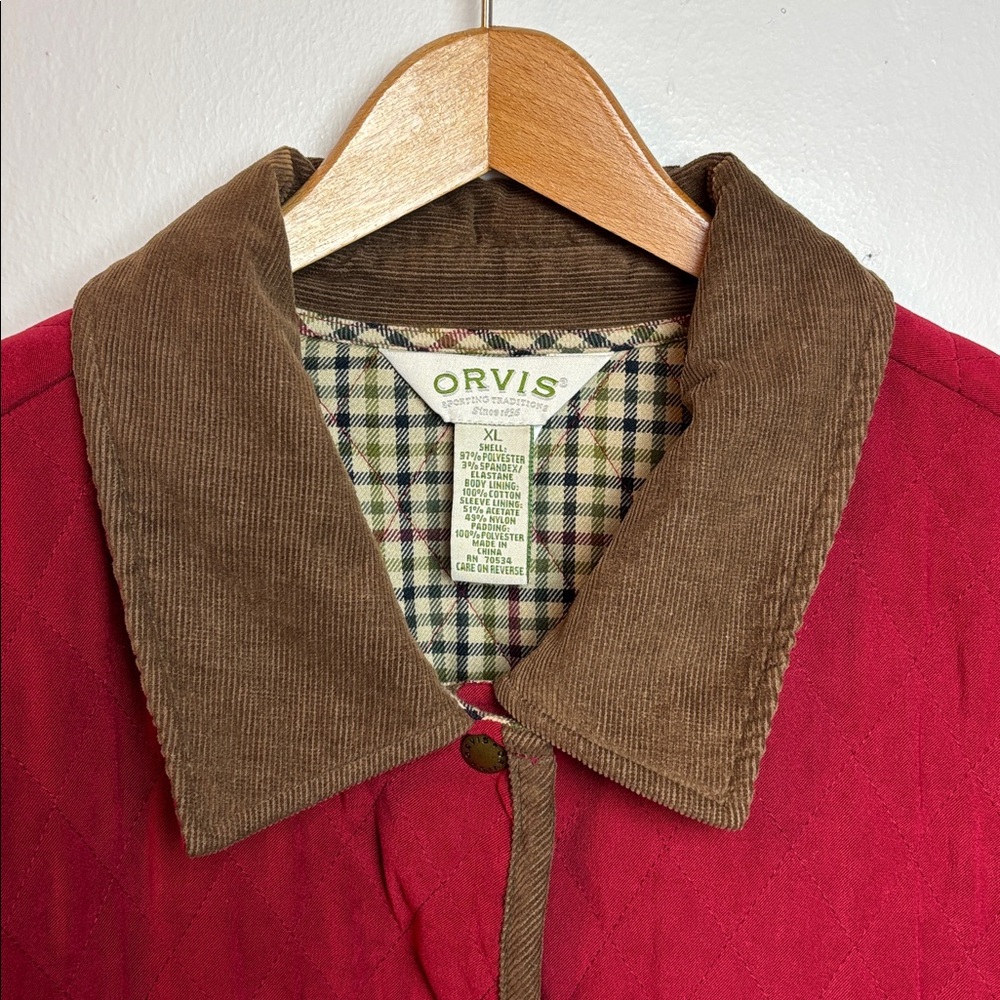 VTG Orvis Women's XL Diamond Quilted Barn Chore Coat Jacket Red Plaid Lining - Picture 4 of 9